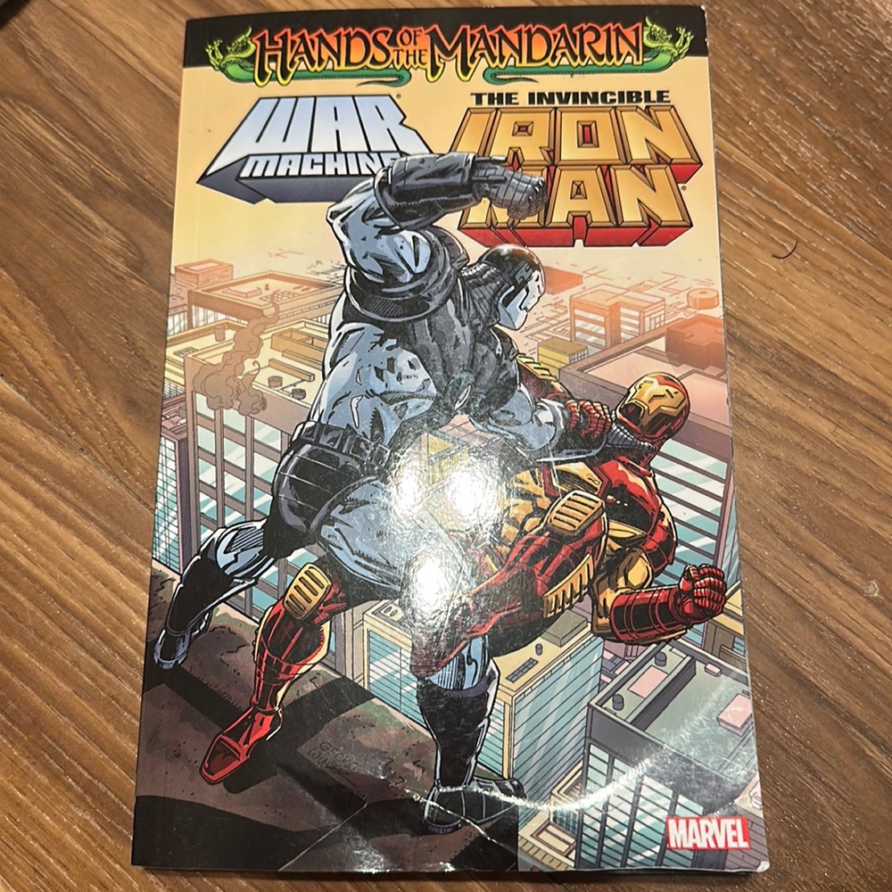 Soft cover Hands of the Mandarin War Machine/Iron Man Marvel Comic